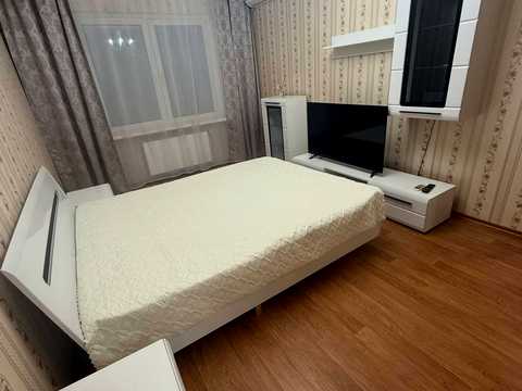 квартира за адресою Софії Русової вул., 3