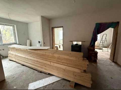 будинок за адресою с. Оріховиця, Центральна