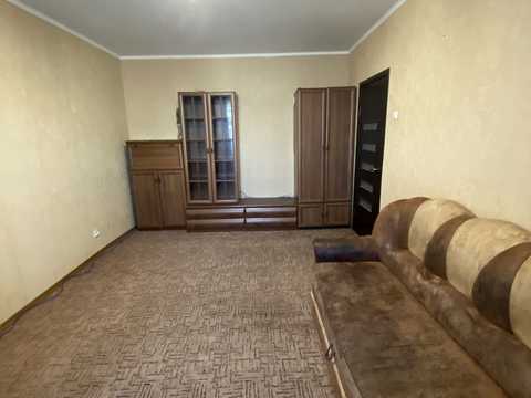 квартира за адресою Лариси Руденко вул., 21