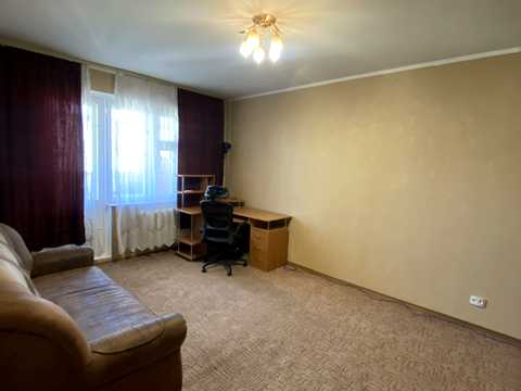 квартира за адресою Лариси Руденко вул., 21