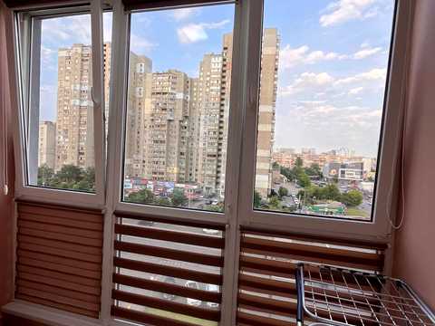 квартира по адресу Ревуцкого ул., 40-В