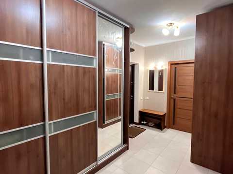 квартира по адресу Ревуцкого ул., 40-В