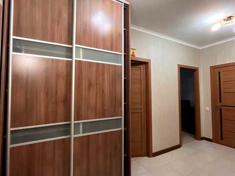 квартира по адресу Ревуцкого ул., 40-В