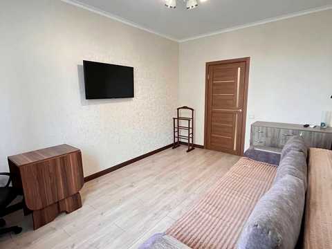 квартира по адресу Ревуцкого ул., 40-В