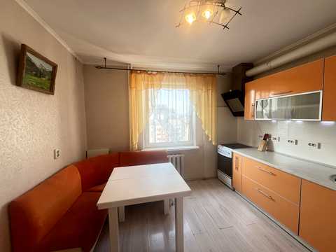 квартира за адресою Урлівська вул., 38