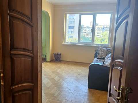 квартира за адресою Європейського Союзу просп. (Правди), 37-Б