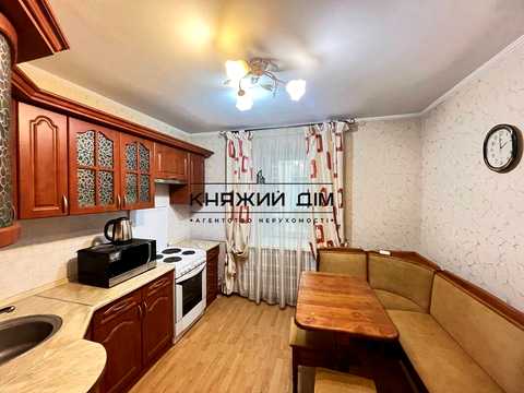 квартира по адресу Лукьяновская ул., 63