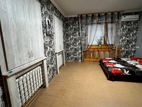 будинок за адресою Бахмутська вул. (Курська), 58