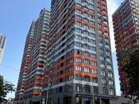 паркоместо по адресу Черниговская ул. (Чернігівська), 8-В
