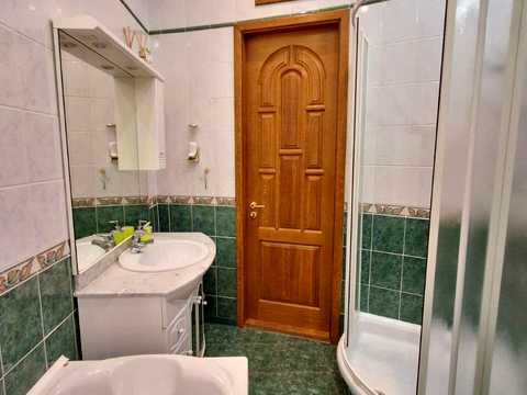 квартира за адресою Олеся Гончара вул., 25
