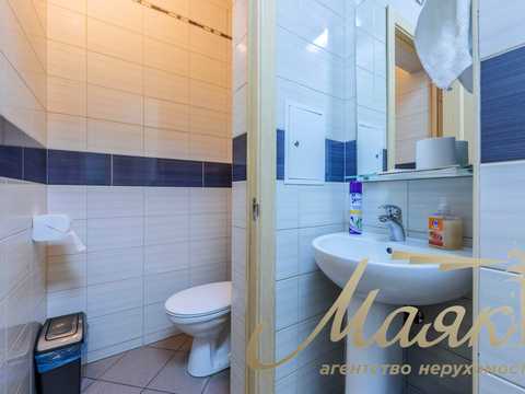 комерційна за адресою Київ, Сирецька вул., 32
