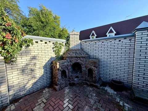 дом по адресу Шкільна