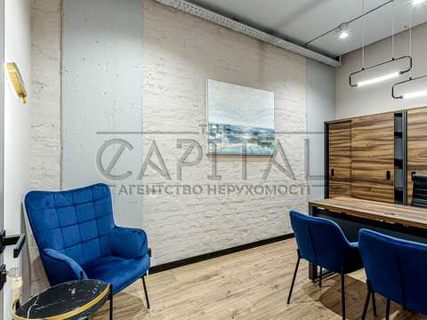 комерційна за адресою Київ, Голосіївська вул., 13