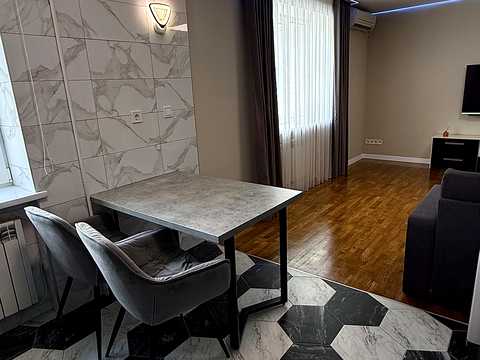 квартира за адресою Слобідська вул., 11а