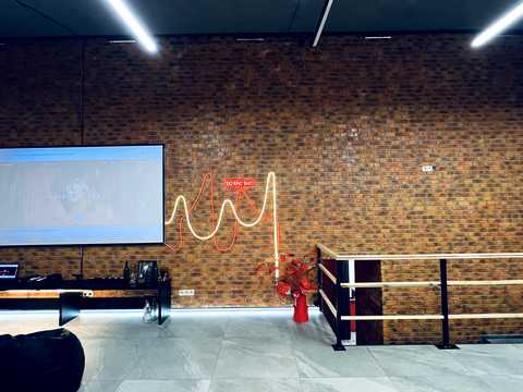 комерційна за адресою Григорія Сковороди вул., 4/1