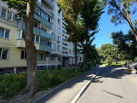 квартира за адресою Янтарна вул., 81