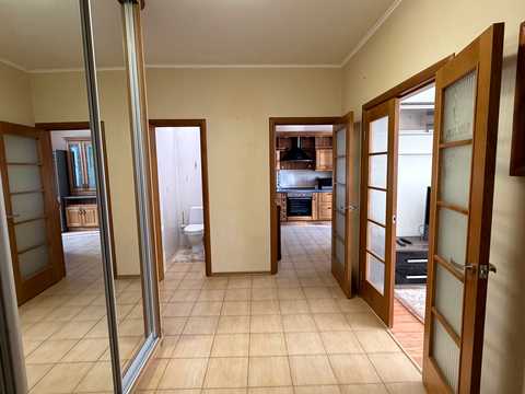 квартира за адресою Миколи Бажана просп., 10