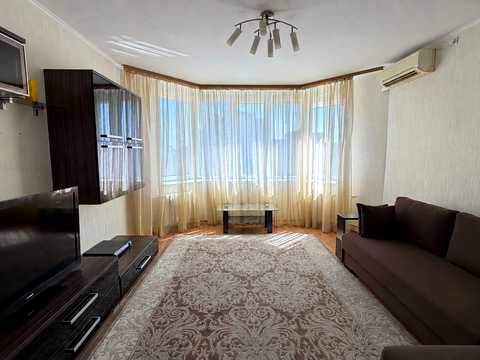 квартира за адресою Миколи Бажана просп., 10