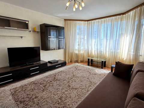 квартира за адресою Миколи Бажана просп., 10