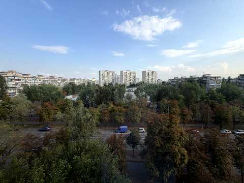 квартира по адресу Ореста Левицкого ул. (Академіка Курчатова), 9/21