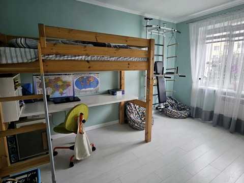 квартира за адресою Зубрівська вул., 26