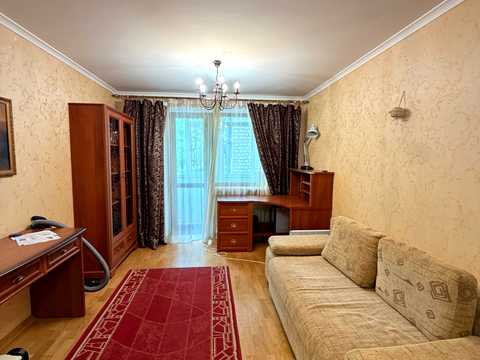 квартира за адресою Літературна вул. (Ярослава Галана), 5