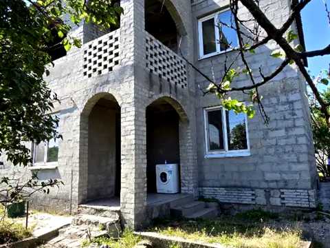 будинок за адресою Металургiв вул., 27