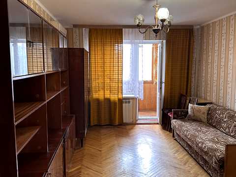 квартира за адресою Леоніда Бикова бульв., 5