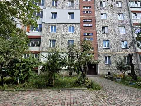 квартира за адресою Івана Миколайчука вул., 18