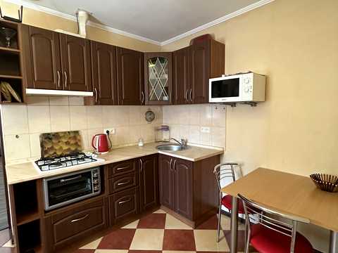 будинок за адресою Генерала Кульчицького вул. (Олександра Матросова), 1