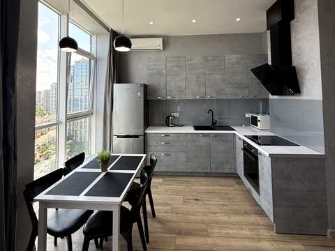 квартира за адресою Французький бульв., 60в
