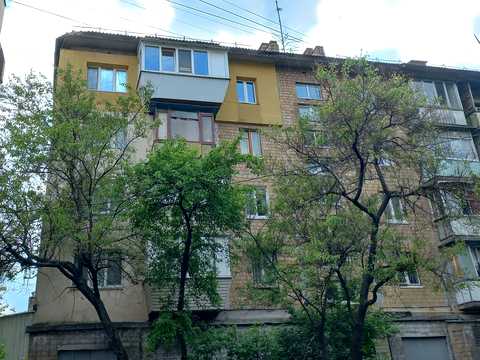 квартира за адресою Зодчих вул., 16
