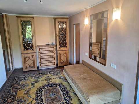 квартира за адресою Михайла Стельмаха вул., 8