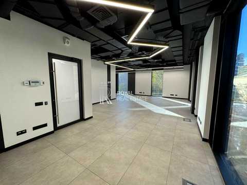 комерційна за адресою Красилівська вул., 9