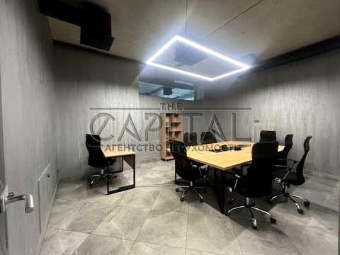 комерційна за адресою Валерія Лобановського просп. (Червонозоряний), 10