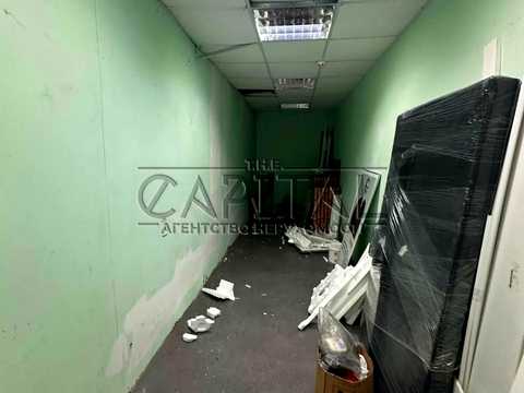 комерційна за адресою Саксаганського вул., 10