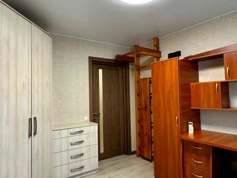 квартира по адресу Михаила Лушпы просп. (Космонавтів), 5 к4