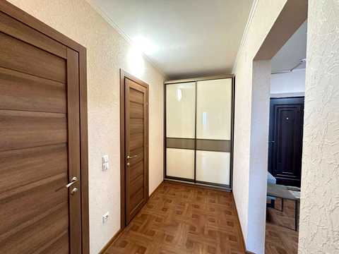 квартира за адресою Ревуцького вул., 54