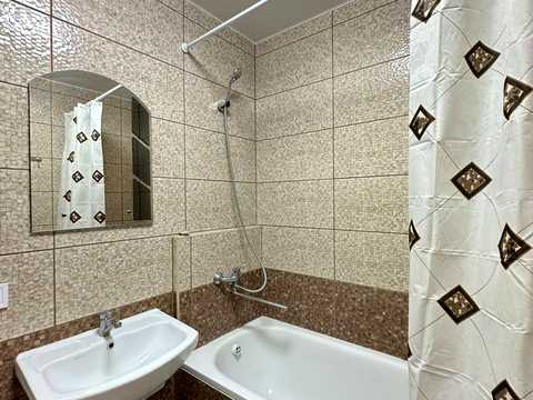 квартира за адресою Ревуцького вул., 54