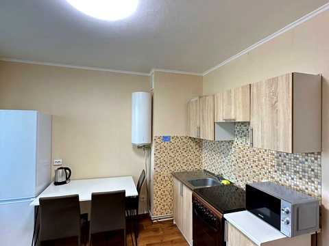 квартира за адресою Ревуцького вул., 54