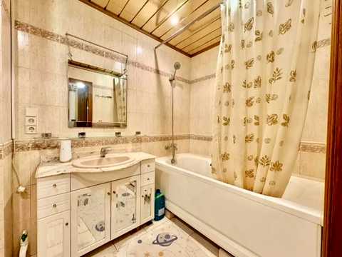 квартира по адресу Рабочая ул., 152