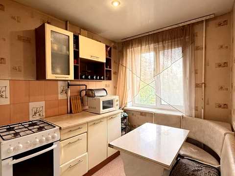 квартира за адресою Калинова вул., 84