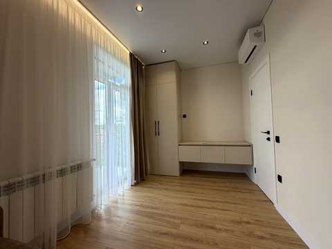 квартира за адресою Ужгород, Руська вул., (Будинок)