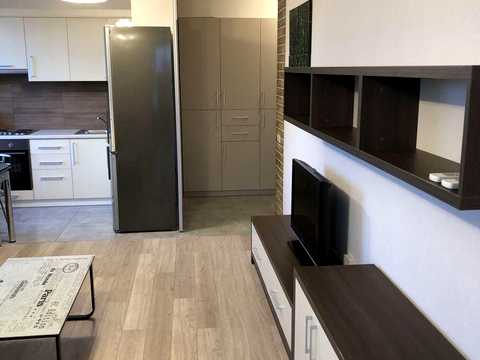 квартира за адресою Петропавлівська вул., (Будинок)