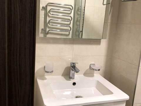 квартира за адресою Петропавлівська вул., (Будинок)