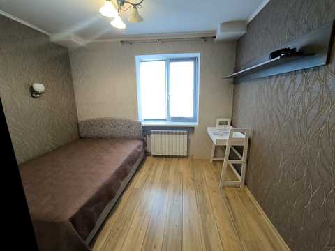 квартира за адресою Стадіонна вул., 13