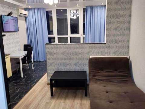 квартира за адресою Петропавлівська вул., (Будинок)