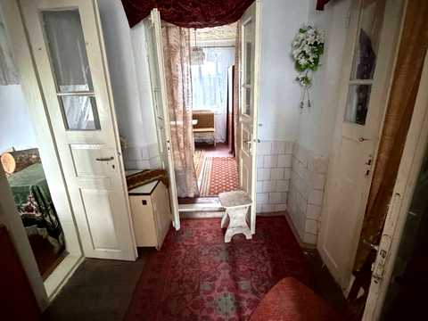 будинок за адресою с. Вівся, Центральна