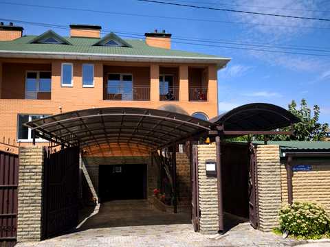 будинок за адресою Вереснева, 2