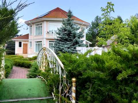 будинок за адресою Міжріччя